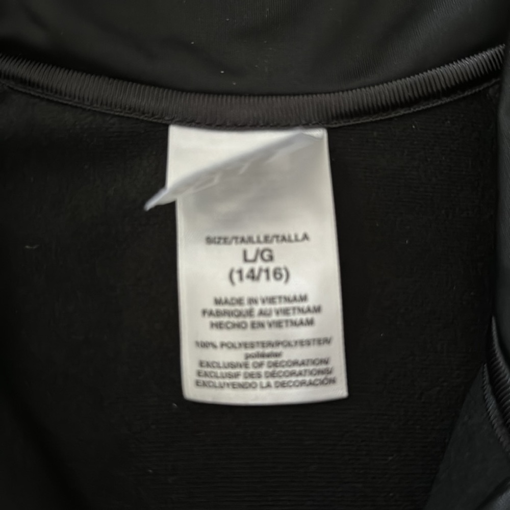 New Adidas Jacket - Picture 6 of 7